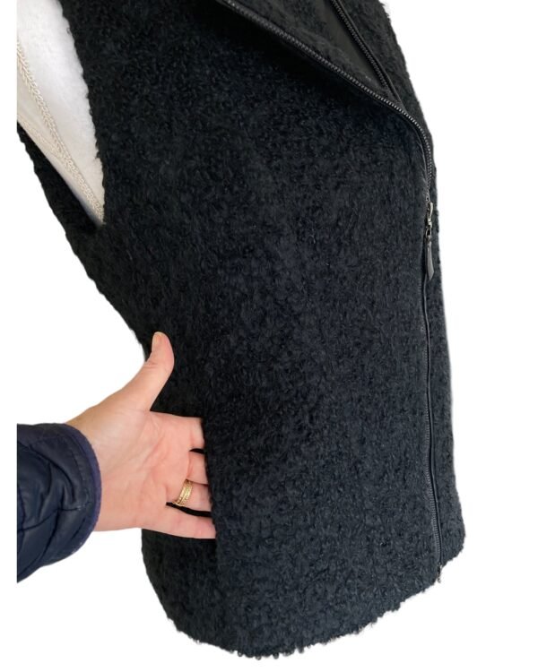 Eileen Fisher Black Wool Vest. XS